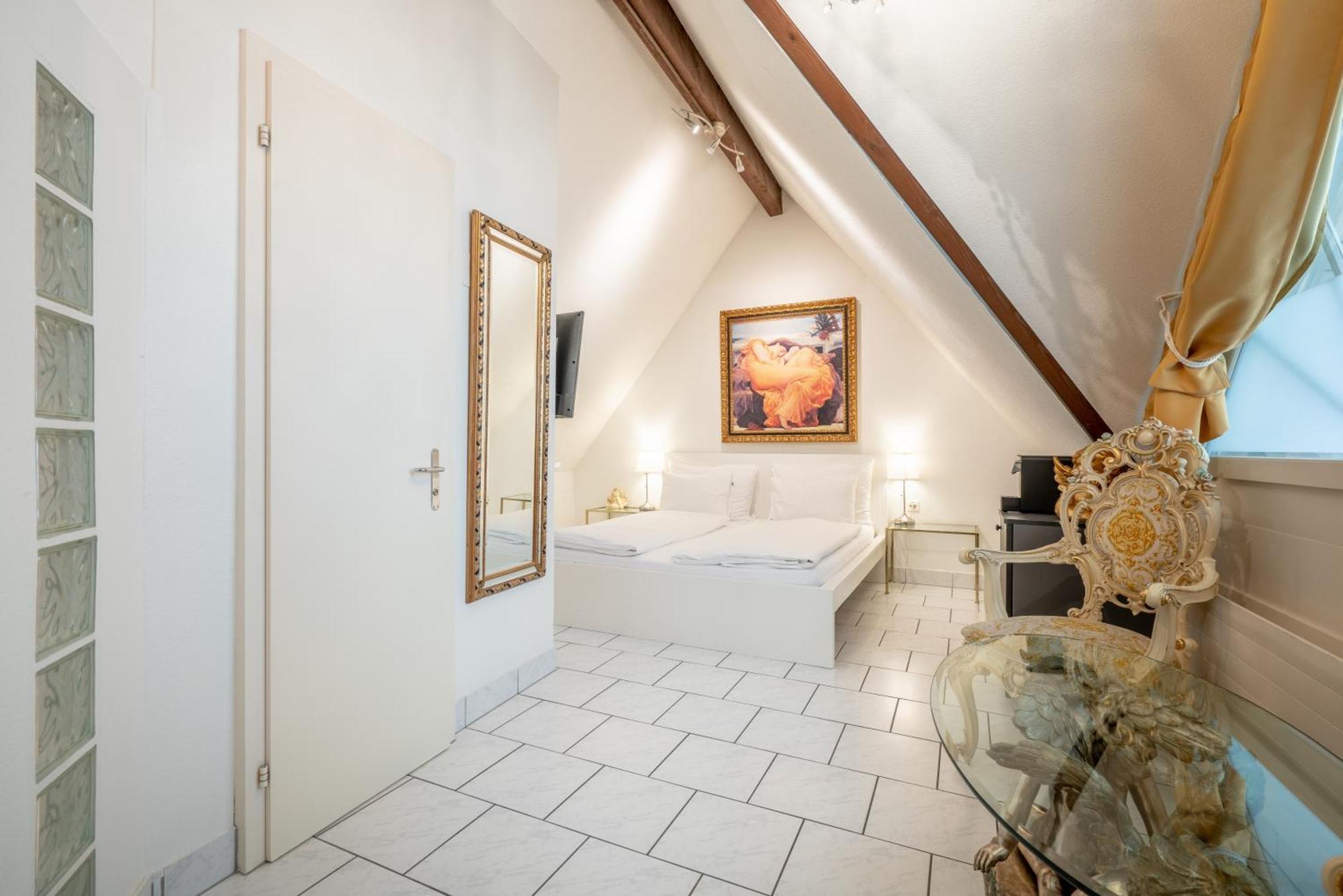 Hotel Altstadt Magic 3*